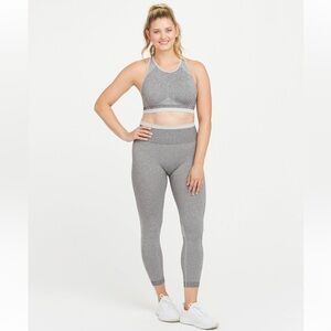 SPANX Seamless Sculpt Leggings